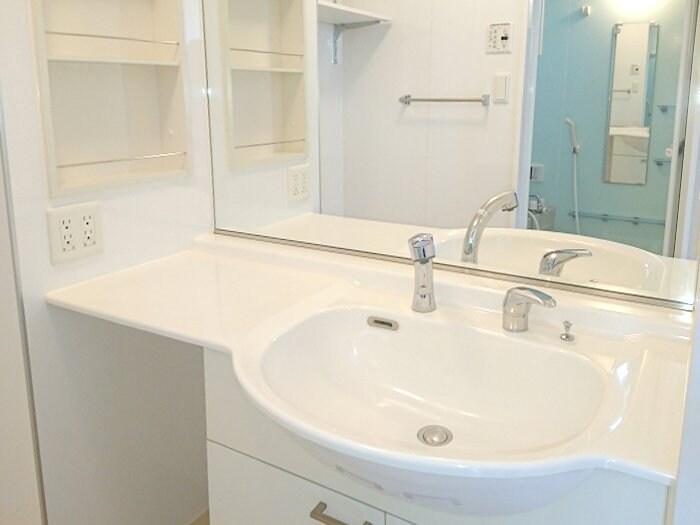 カルチェBの物件内観写真