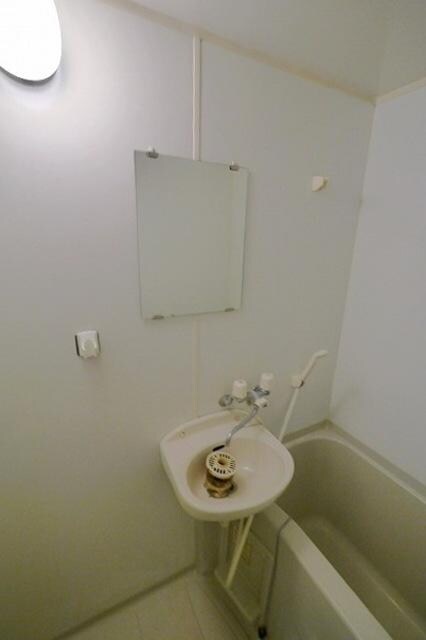 アムールHの物件内観写真