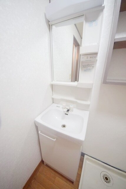 サンモールマンションの物件内観写真