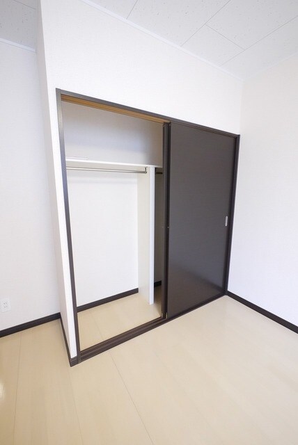 レオネクストエルラゾの物件内観写真