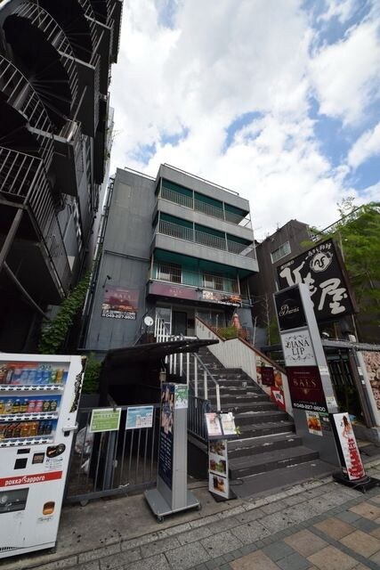 アールスリー川越の物件外観写真