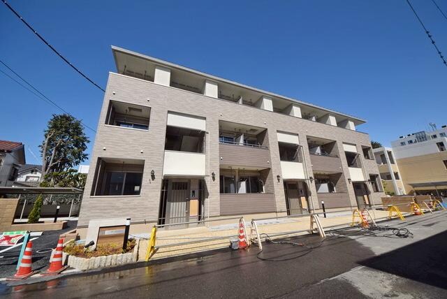 エムズレジデンスの物件外観写真