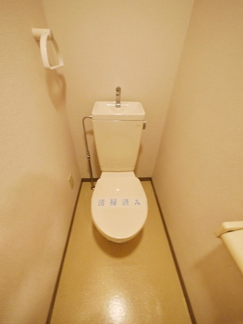 ワイズ・トヨオカの物件内観写真