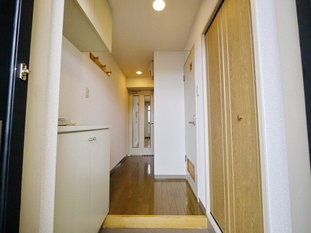 ワイズ・トヨオカの物件内観写真