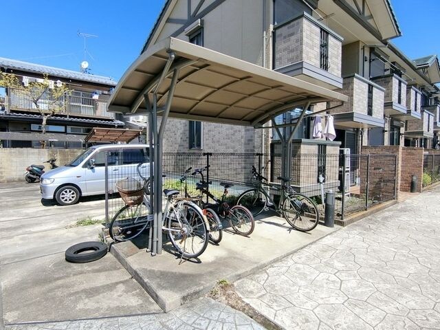 グロリアA棟の物件内観写真