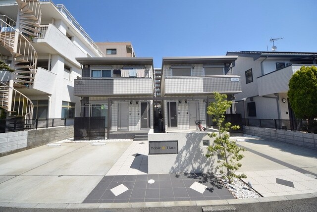 Noble Tiaraの物件内観写真