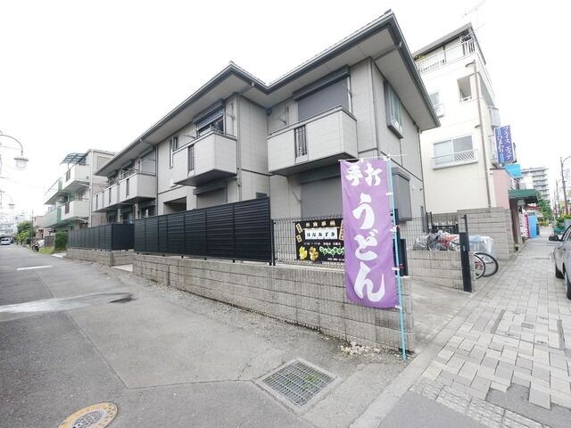 グランシードSの物件外観写真