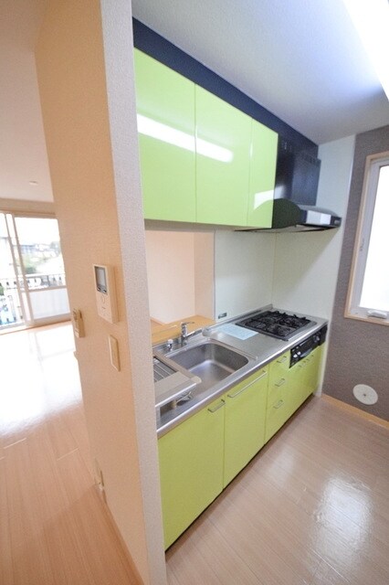 ヴィラ・ウイスタリアの物件内観写真