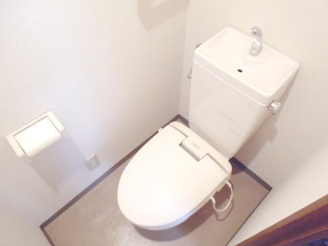 モンシャトー参番館の物件内観写真