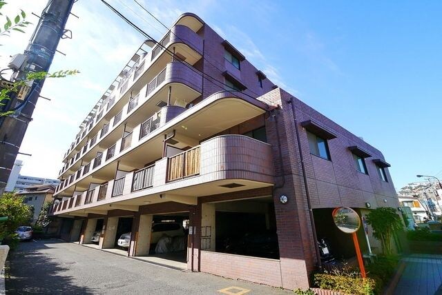 高倉マンションの物件外観写真