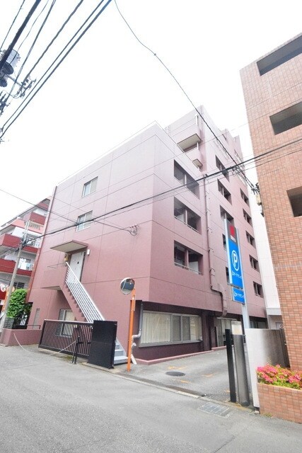 オーク・ビルの物件外観写真