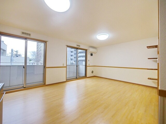 コンフォート宮本の物件内観写真