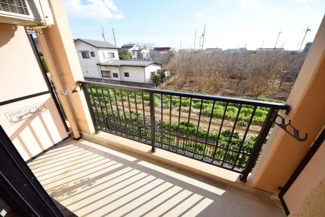 ソーレ・フェラーラの物件内観写真