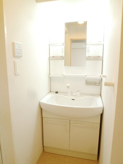 サン ブリーゼの物件内観写真