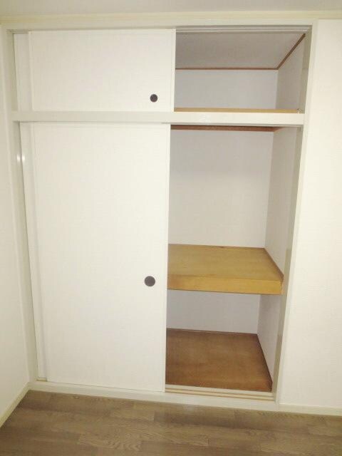 ジュネス大泉の物件内観写真