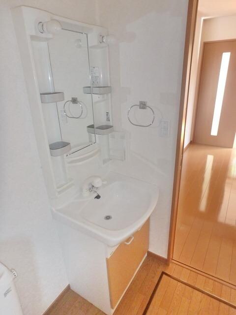 パインコート小平の物件内観写真