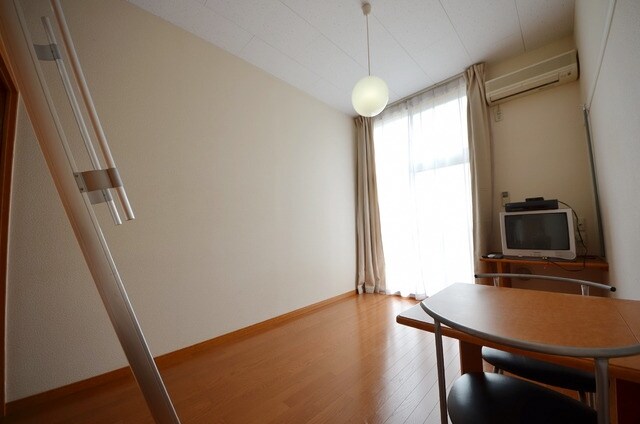 レオパレスラビドールIIIの物件内観写真