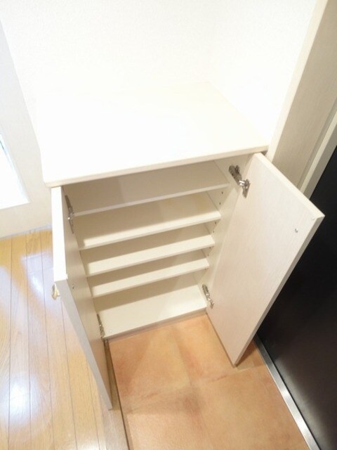 サンテミリオン上井草の物件内観写真