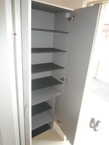 ラ・ルーチェBの物件内観写真