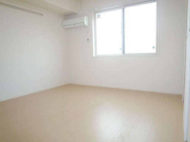 ラ・ルーチェBの物件内観写真