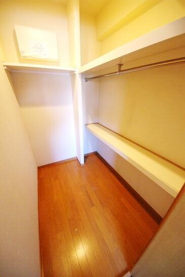 レアルコートの物件内観写真