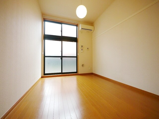 レオパレステンの物件内観写真