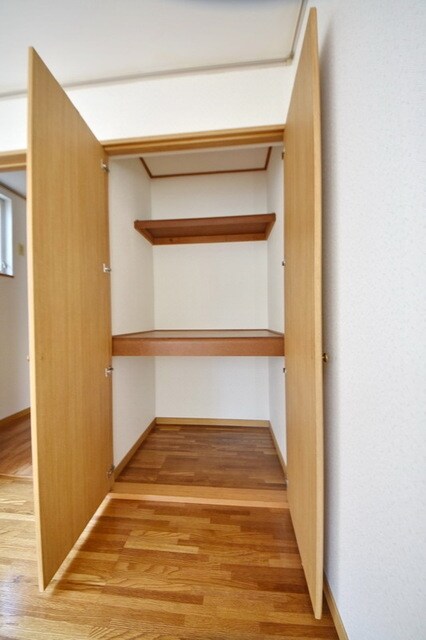 エステートピアひばりの物件内観写真