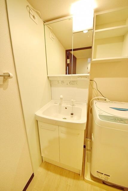 レオネクストジャルダンIIの物件内観写真