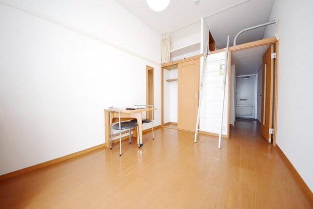 レオパレスWESTINの物件内観写真