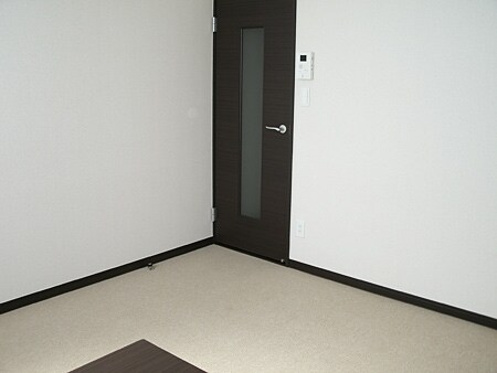 レオネクスト六番館の物件内観写真