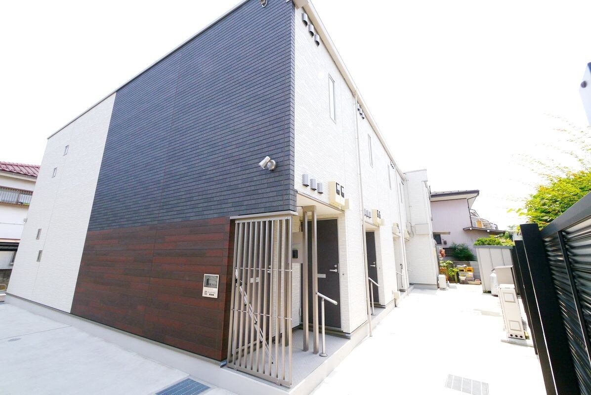 クレイノアダージョの物件外観写真