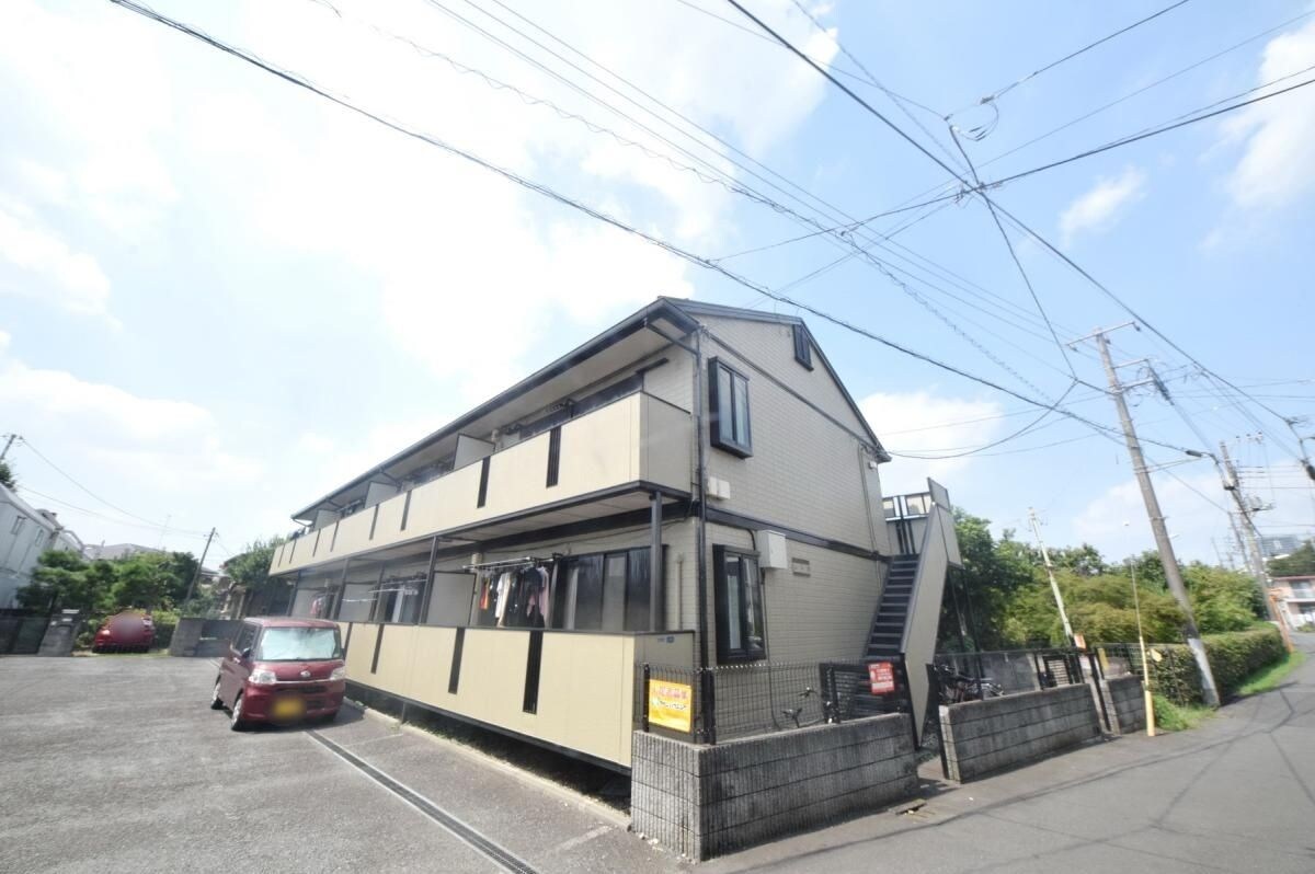 レトアの物件外観写真