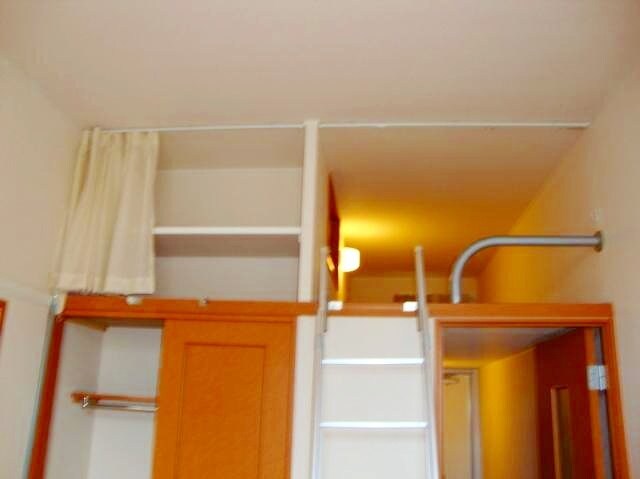 レオパレス磯の物件内観写真