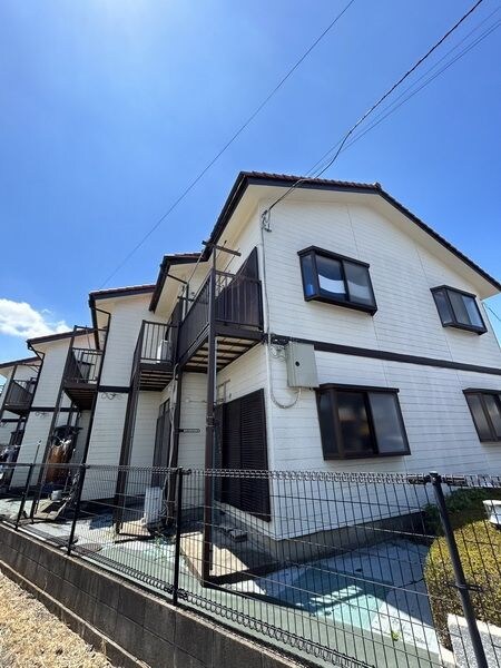 サニーシャトレーの物件外観写真