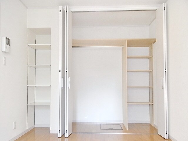 モンシャンブルの物件内観写真