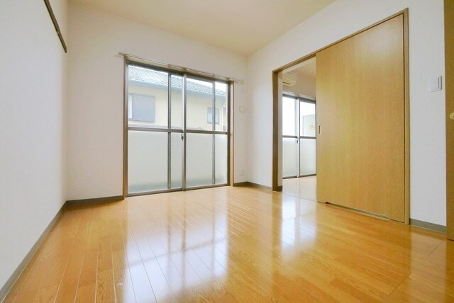 グリーンエコビレッジの物件内観写真