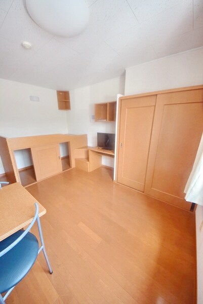 レオパレスフロラシオンI 32867の物件内観写真