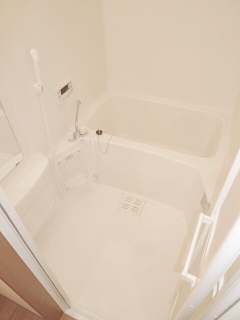 グランドイーストIIの物件内観写真