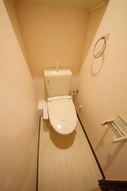 レオネクストホワイトパレスの物件内観写真