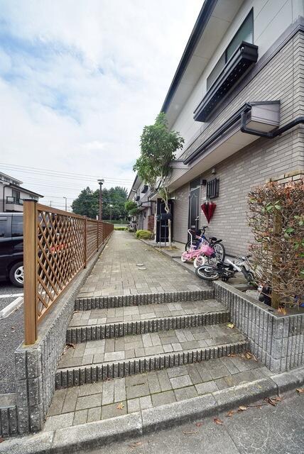 フェアリーズガーデン入西の物件内観写真