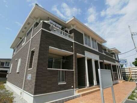 アンジュエールBの物件外観写真