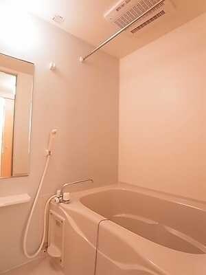 アンジュエールBの物件内観写真