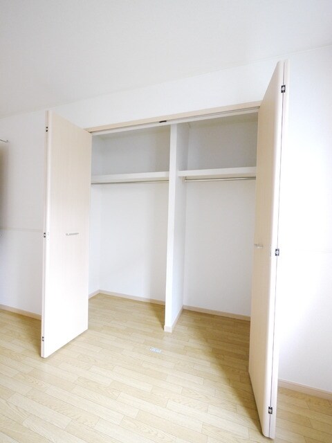 アンジュエールBの物件内観写真