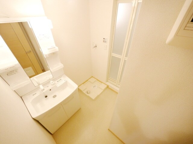 アンジュエールBの物件内観写真