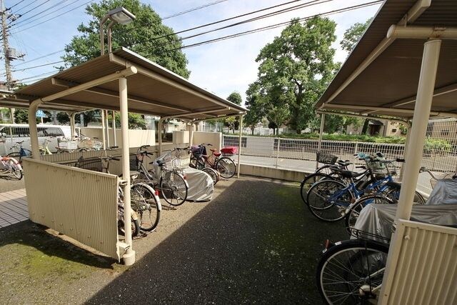 エルシャトルAの物件内観写真