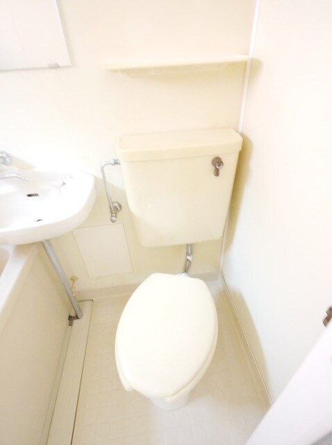 ReDEAL新所沢の物件内観写真