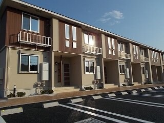 モンターニュの物件外観写真