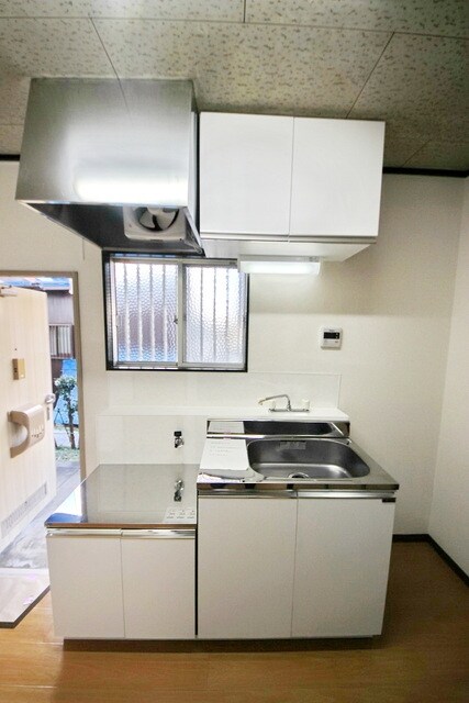 フォーブル関の物件内観写真