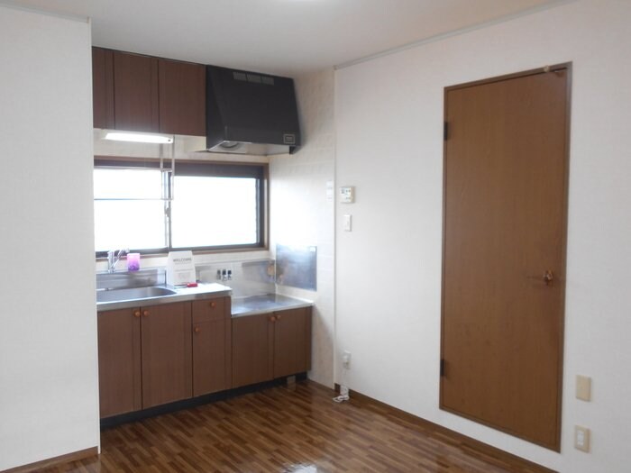 リヴェール高沢Aの物件内観写真