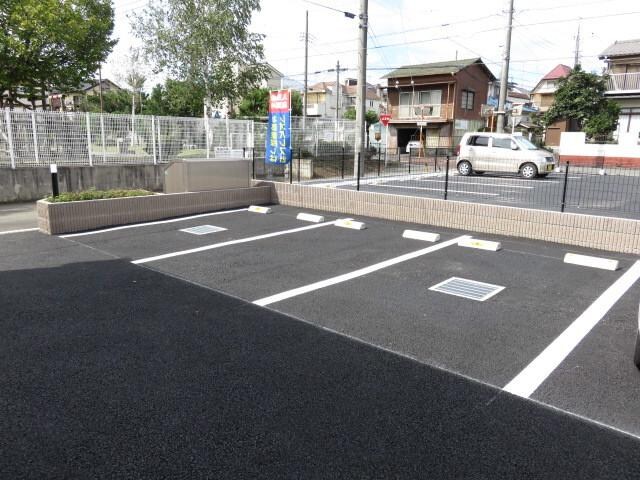 レオネクストレインボー上竹の物件内観写真